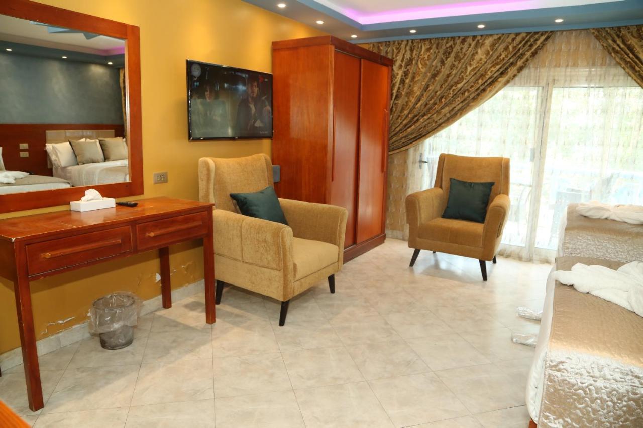 Grand Nile Royal Hotel At Nile Plaza カイロ エクステリア 写真