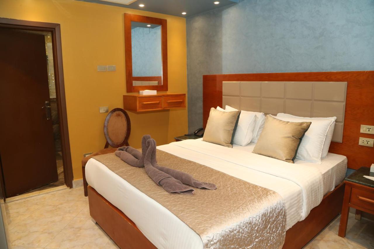 Grand Nile Royal Hotel At Nile Plaza カイロ エクステリア 写真