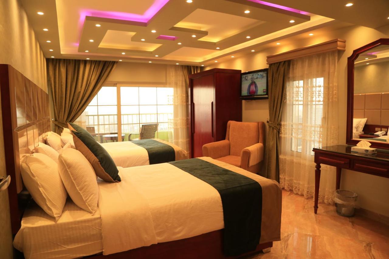Grand Nile Royal Hotel At Nile Plaza カイロ エクステリア 写真