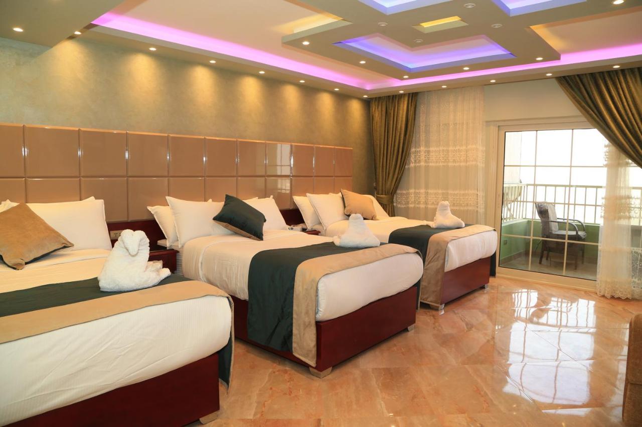 Grand Nile Royal Hotel At Nile Plaza カイロ エクステリア 写真