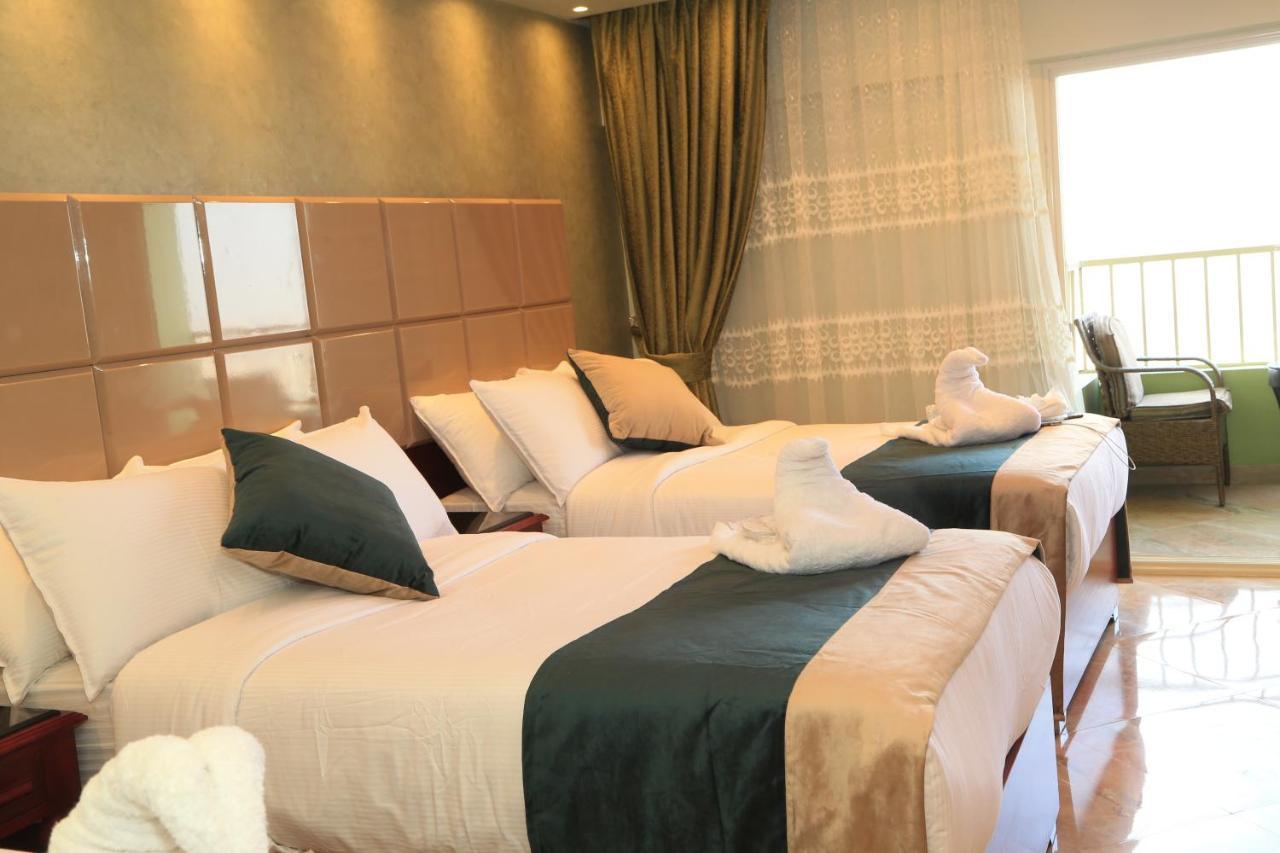 Grand Nile Royal Hotel At Nile Plaza カイロ エクステリア 写真