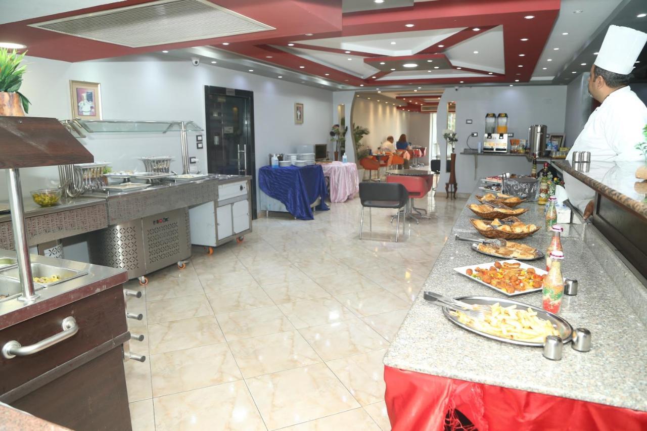 Grand Nile Royal Hotel At Nile Plaza カイロ エクステリア 写真